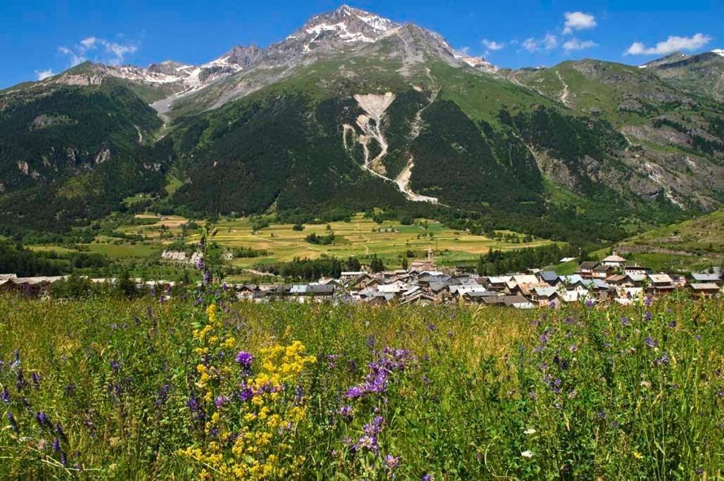 Cis-Ethic Etapes De Val Cenis Hotel Lanslebourg-Mont-Cenis Bagian luar foto